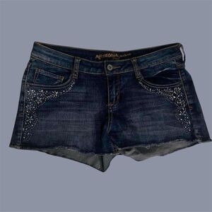 Blue bedazzled Arizona jeans shorts woman size 9